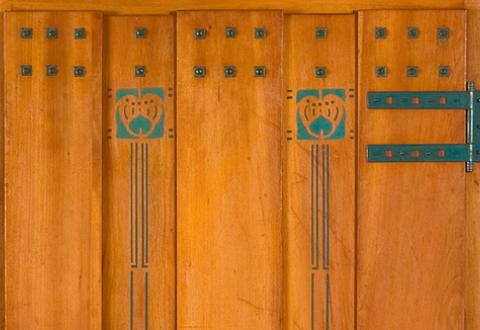photo d'un détail de la garde-robe modèle Silex / foto van een detail van een kleerkast van het model Silex / photo of a detail of a wardrobe of the Silex line